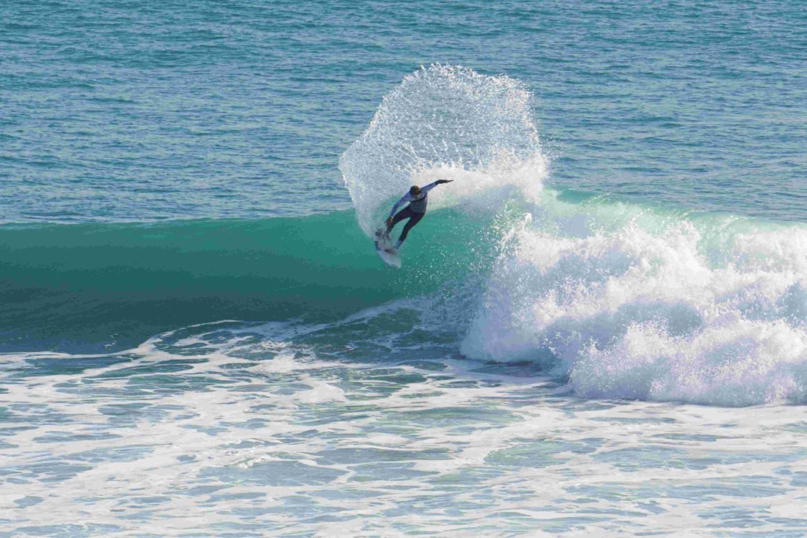 Épica victoria de Gony Zubizarreta en el VI Yerbabuena Surf Open