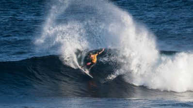 Alerta de tiburones paraliza campeonato mundial de surf en Australia