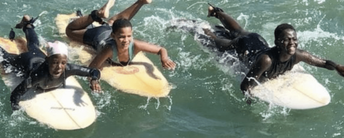 Conoce el programa Girls Surf Too