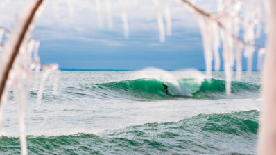 Vuelve la serie de Dylan Graves: Weird Waves