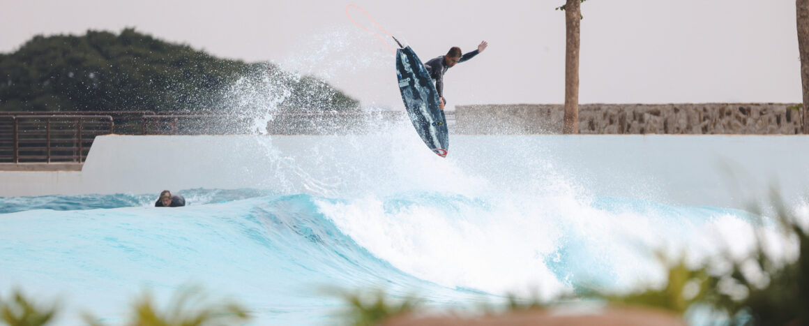 Wavegarden aterriza en Brasil creando la primera playa de surf tropical de interior del mundo