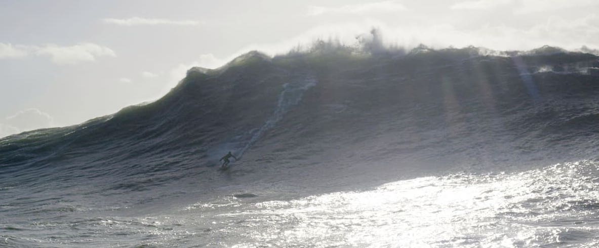 Nazaré Tow Surfing Challenge