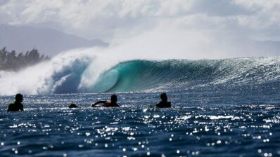 Pioneros de Pipeline – La nueva serie de Billabong